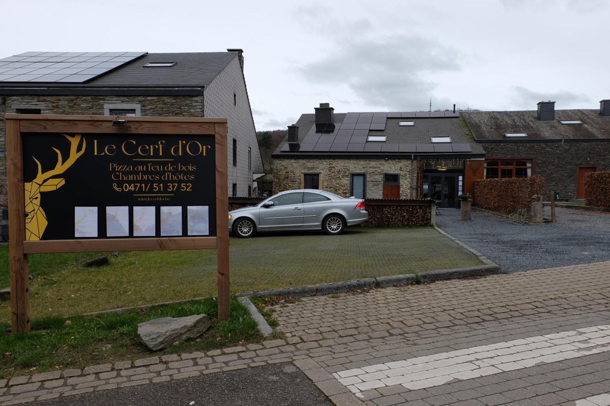 Le Cerf D'Or Hotel Herbeumont Exterior photo