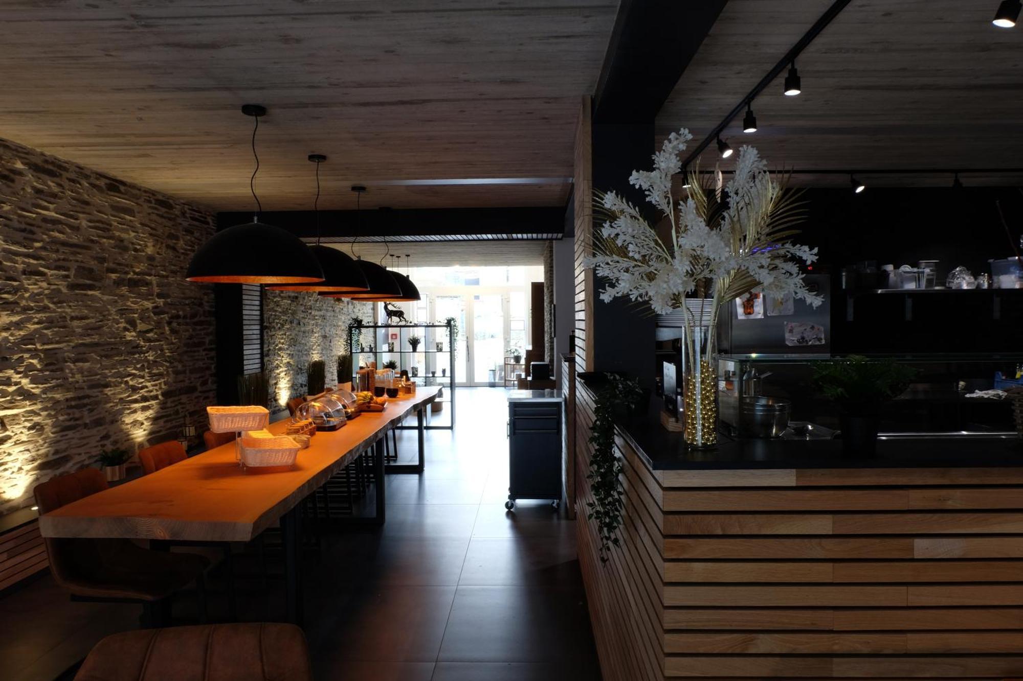 Le Cerf D'Or Hotel Herbeumont Exterior photo