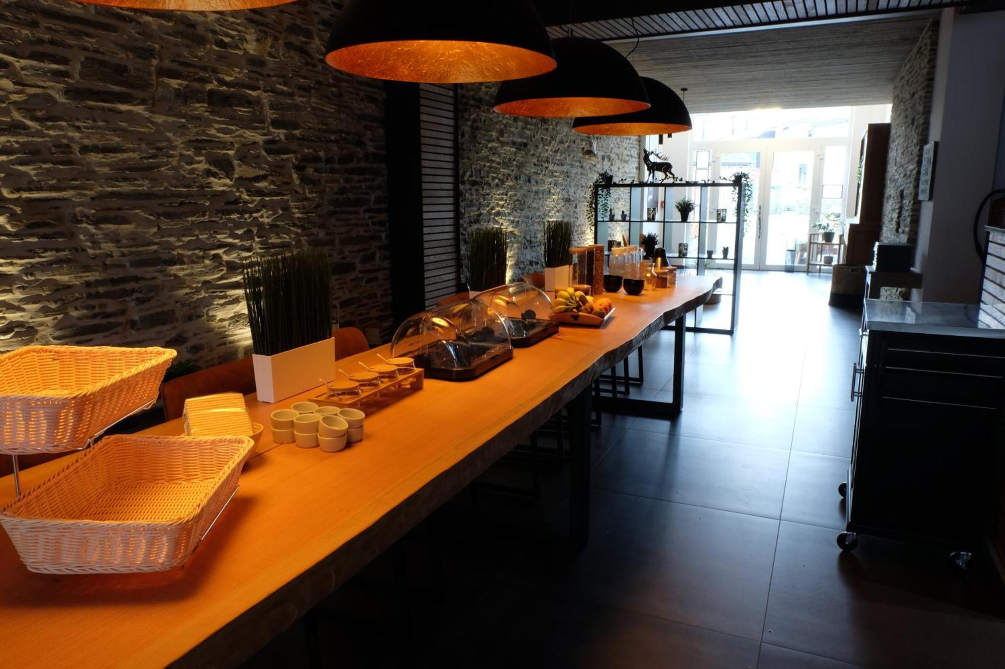Le Cerf D'Or Hotel Herbeumont Exterior photo